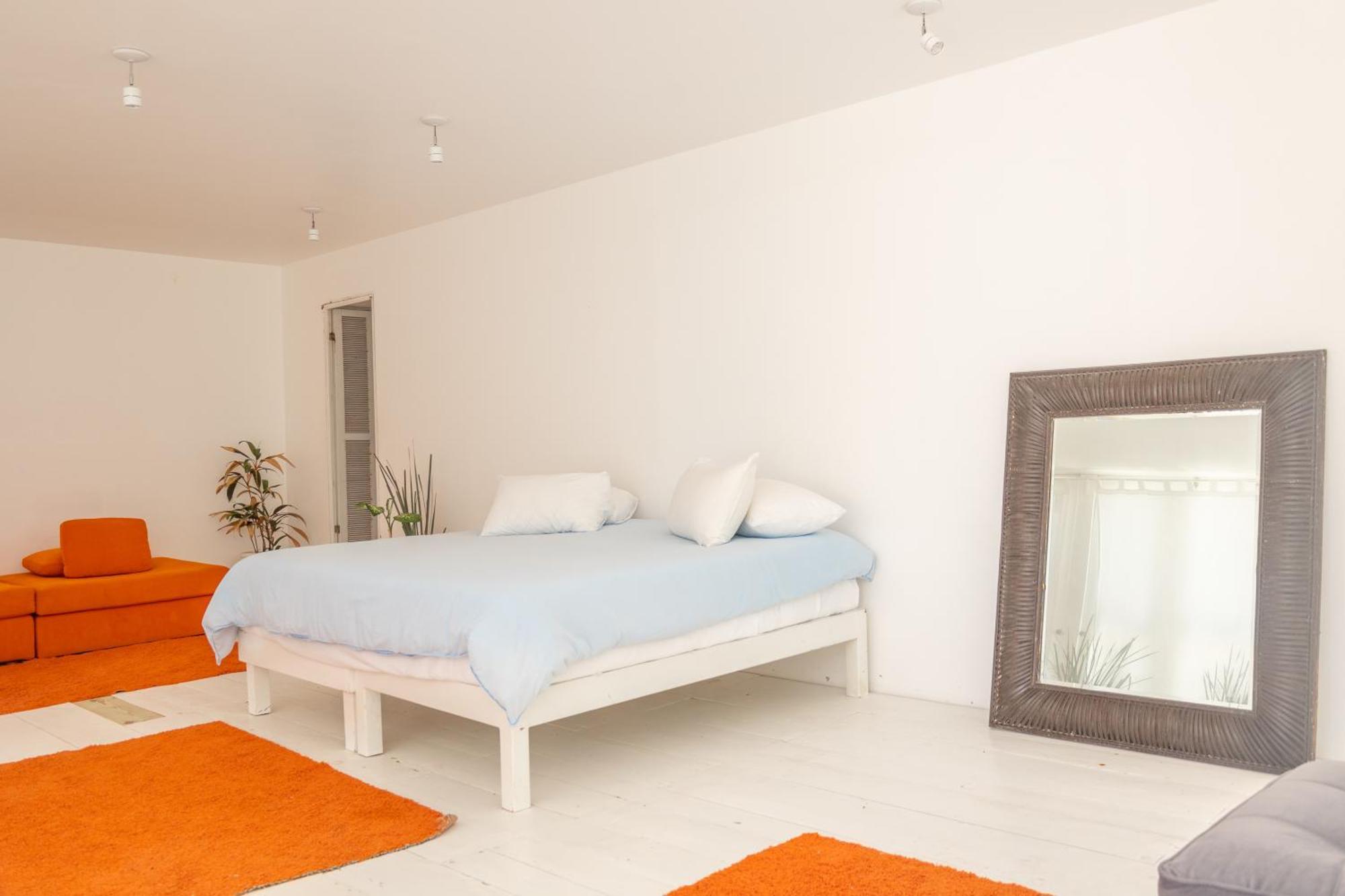 Shambala Beach House 툴룸 외부 사진